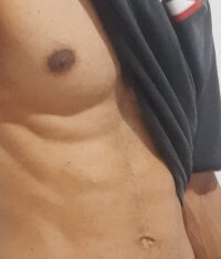 bbehemothh's webcam live show