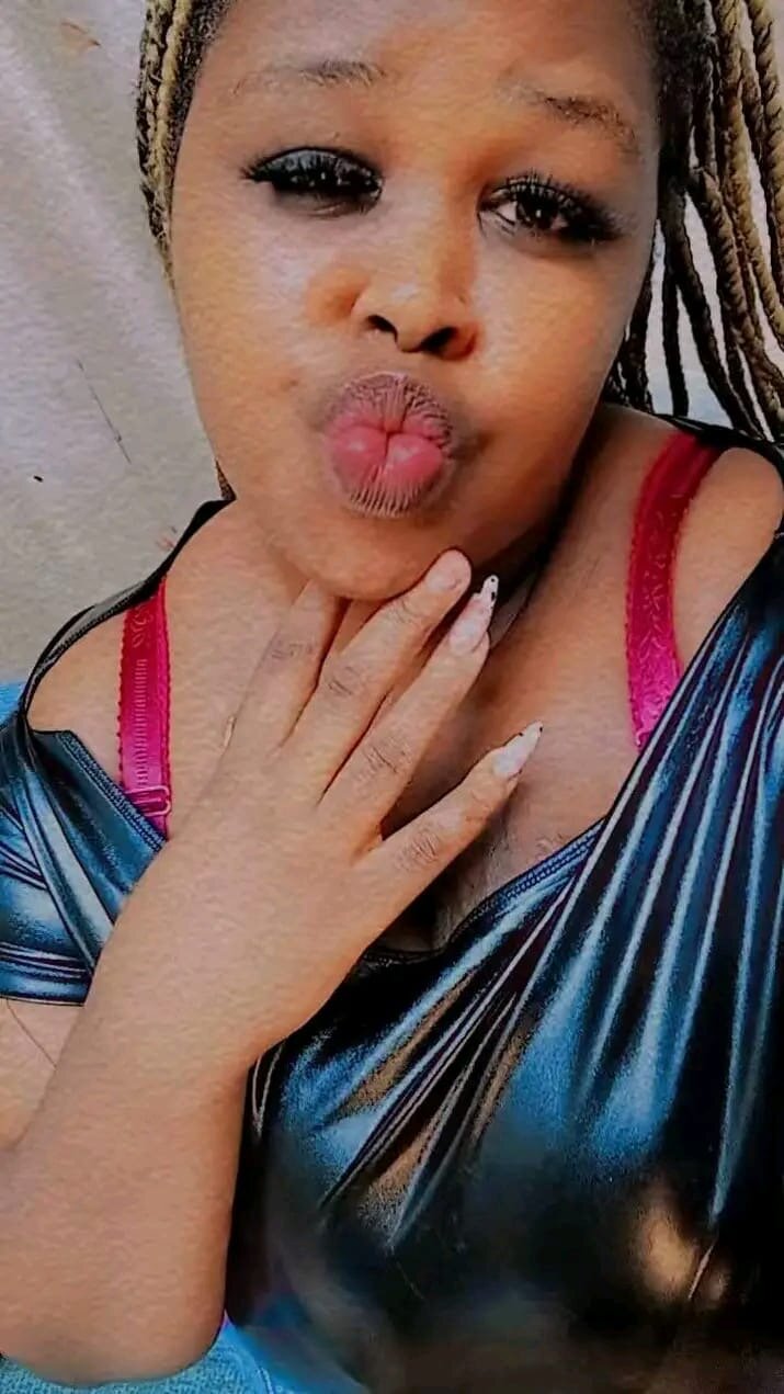 SexyLadyBoobsxx05