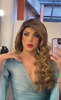 corina_holland Profile