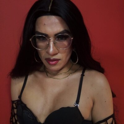 ariadna_sueskun stripchat charlottealcon