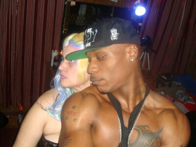 assntitz333 Gallery Image 1