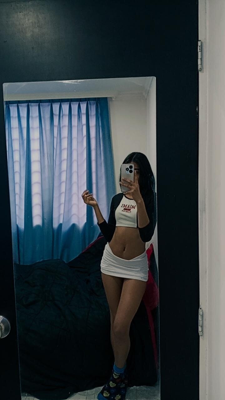 Any_Petitte