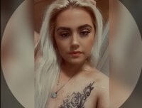 Blondiee3088