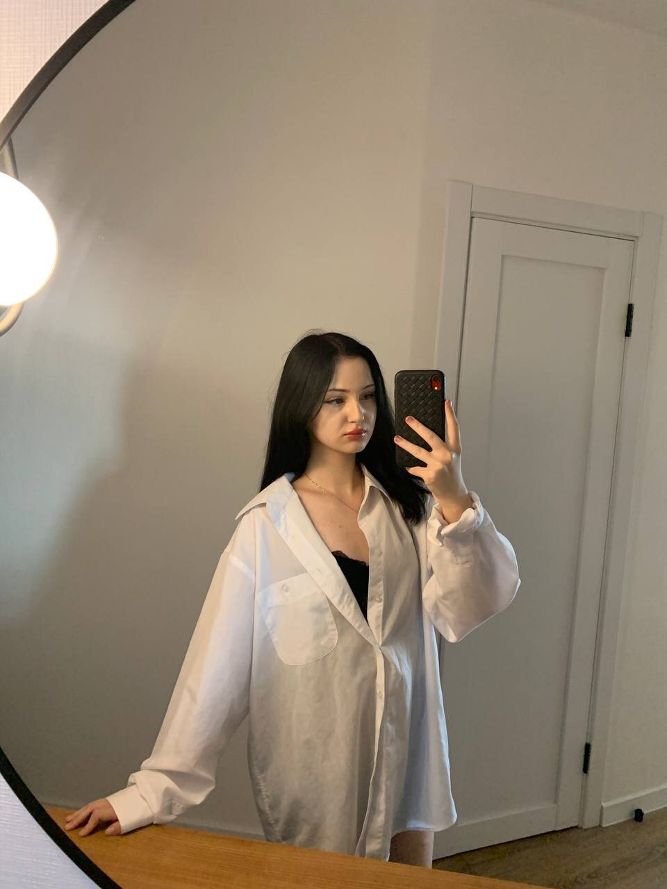 Shy_amia