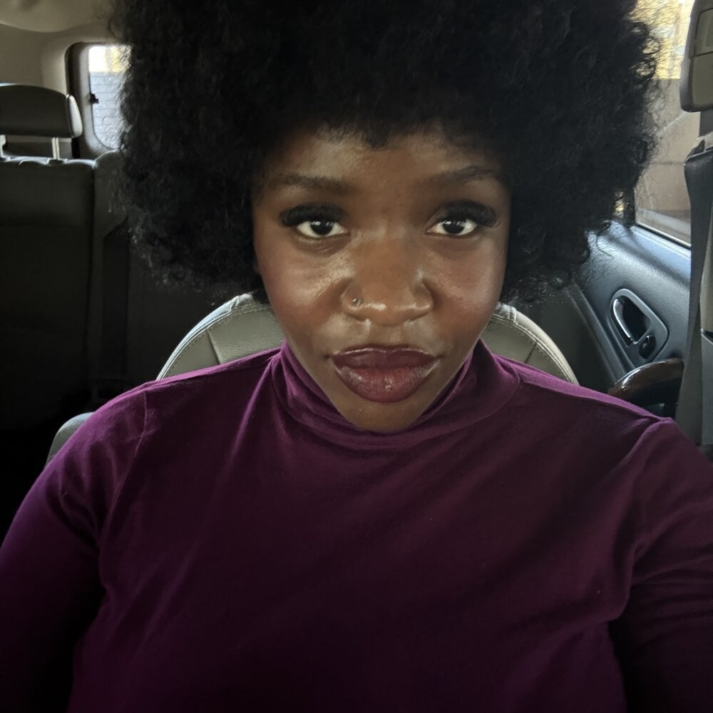 mayluvsu's Offline XXX Chat