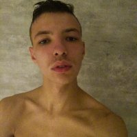 LoftedArtwork's Offline Chat Room