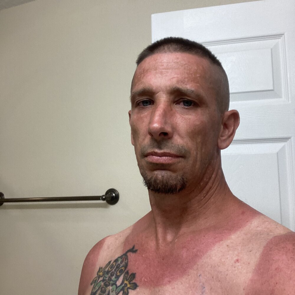 Sir_Slinging_Meats主播：免费直播性爱表演和聊天 Stripchat