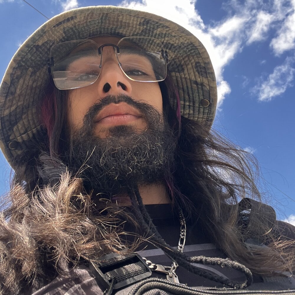 Av0caT profile