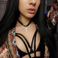 AllySSSIn666's Offline XXX Chat