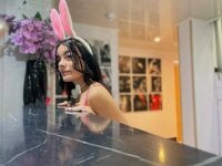 madison__rossee's Offline Chat Room