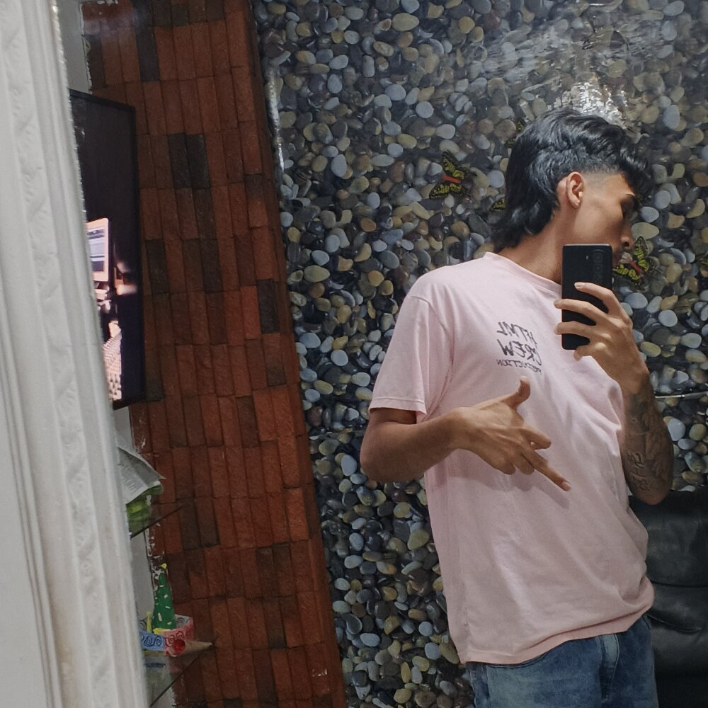 anuelf