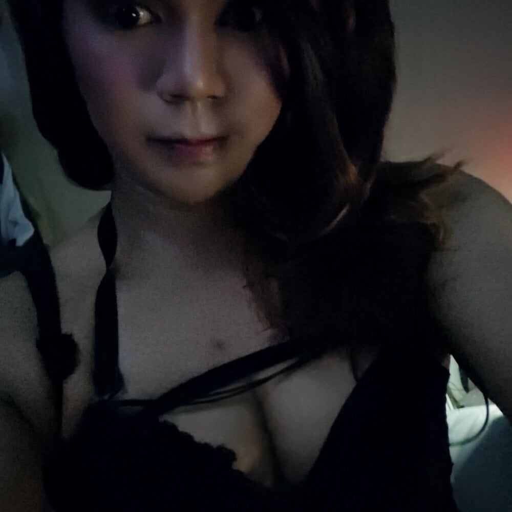 amusiveinvention66 from stripchat