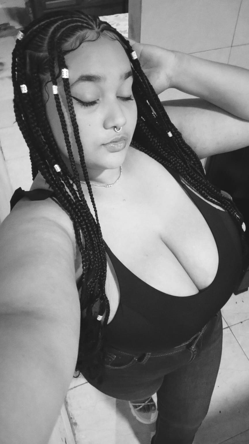miss_big_tits19
