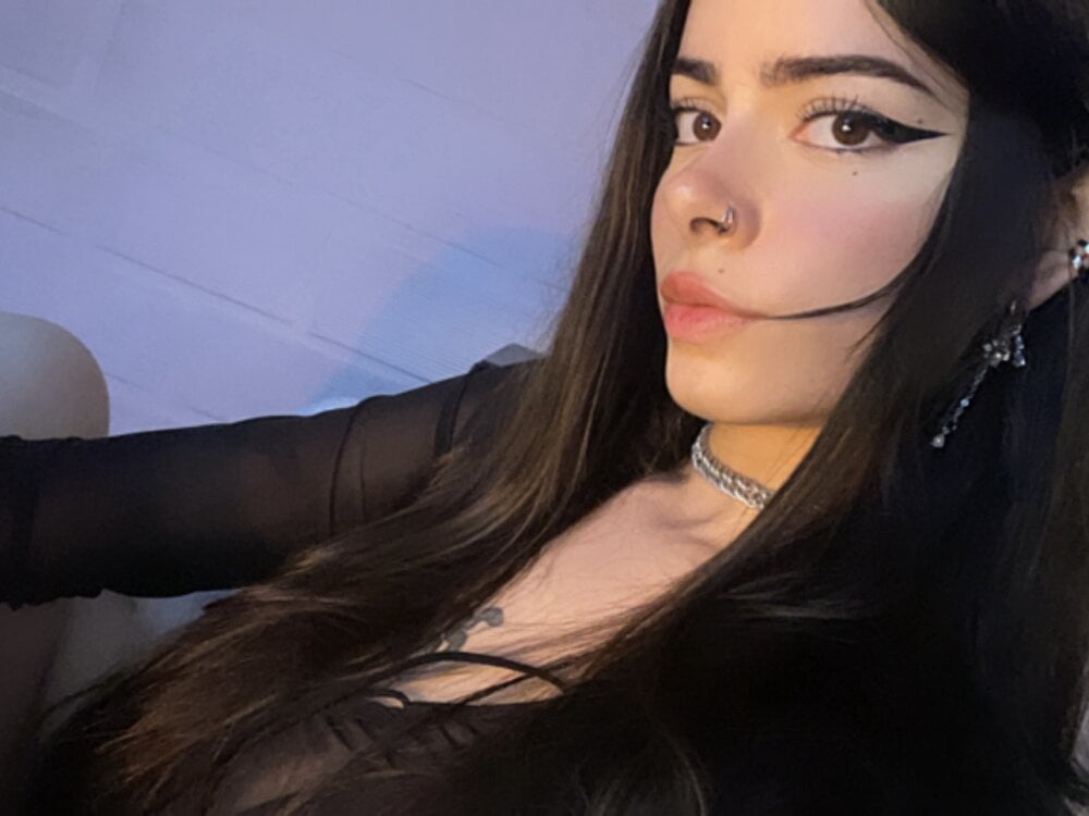 stripchat io_i webcam profile pic via sexcams-joy.com