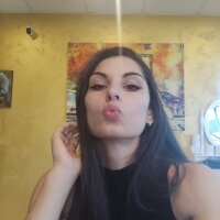 EsnaZolinni's Offline XXX Chat