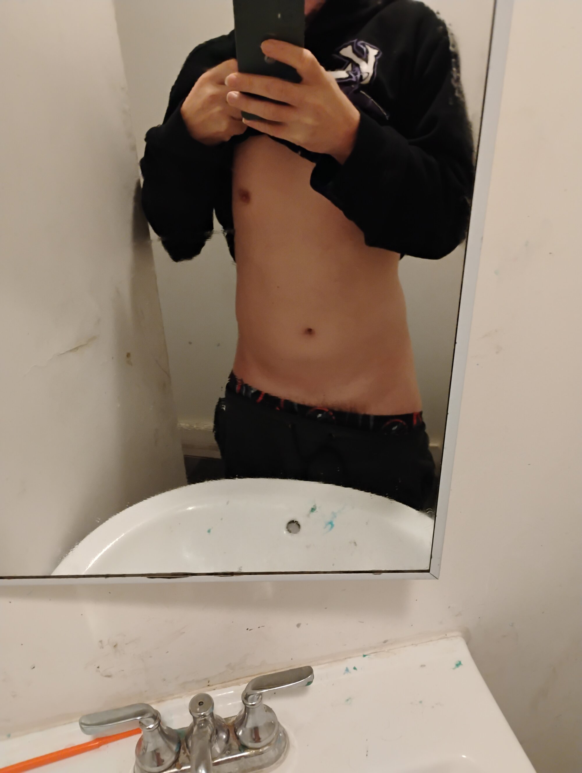 hornypool08