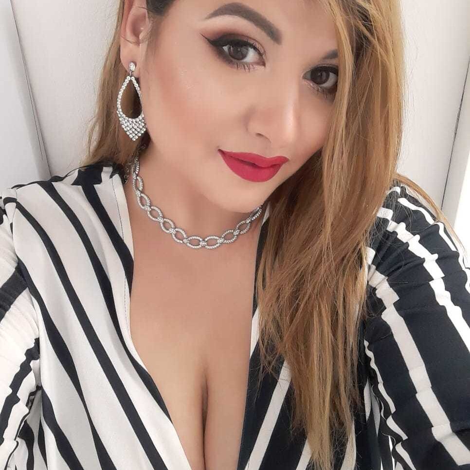 Live sex webcam photo for Moon_piex #291081940