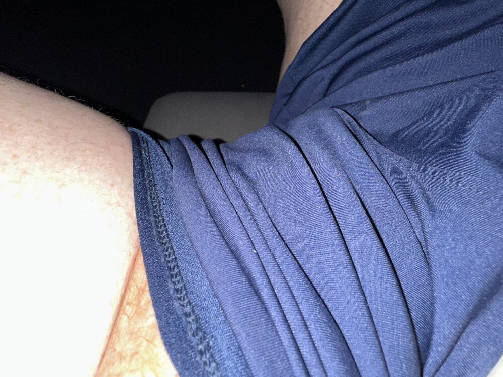 hornyfred81 Chat XXX Ngoại tuyến