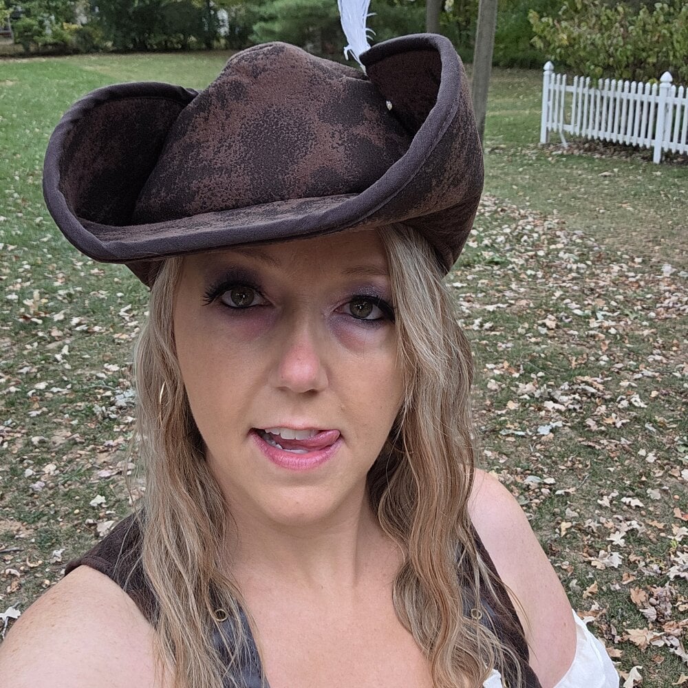 livesex.fan therealbigbootytessa livesex profile in curvy cams