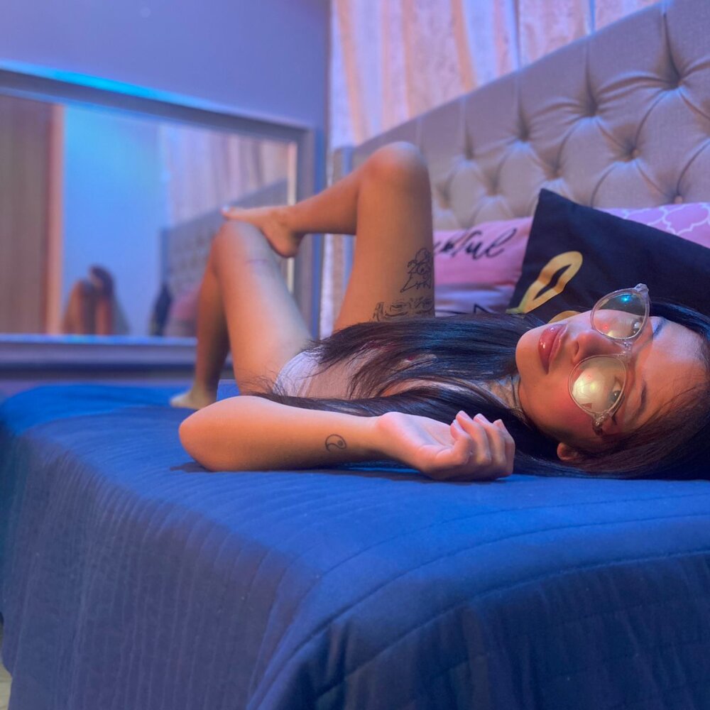 Live sex webcam photo for melody__rose #288374486