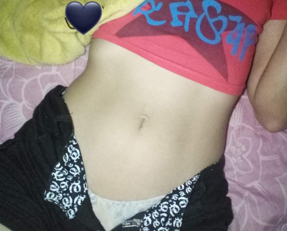 lylydir202 🍹 naked cam chat
