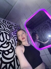EldaHessel's Offline Chat Room