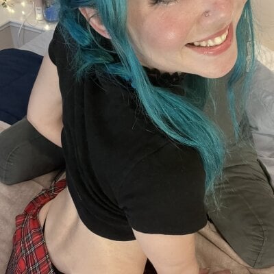 thetinyblue Live Cam on StripChat and RICams