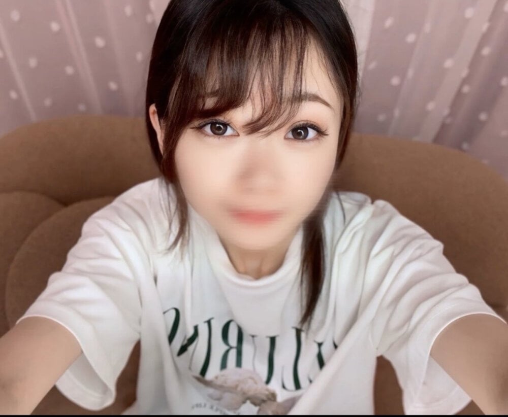 Cam girl HINA_cha