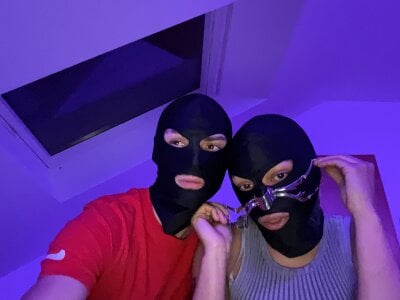 Maskedloving Couple 69position Free Webcam XXX