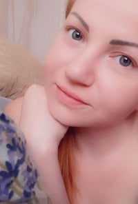 Your_SexyMilf's Offline Chat Room