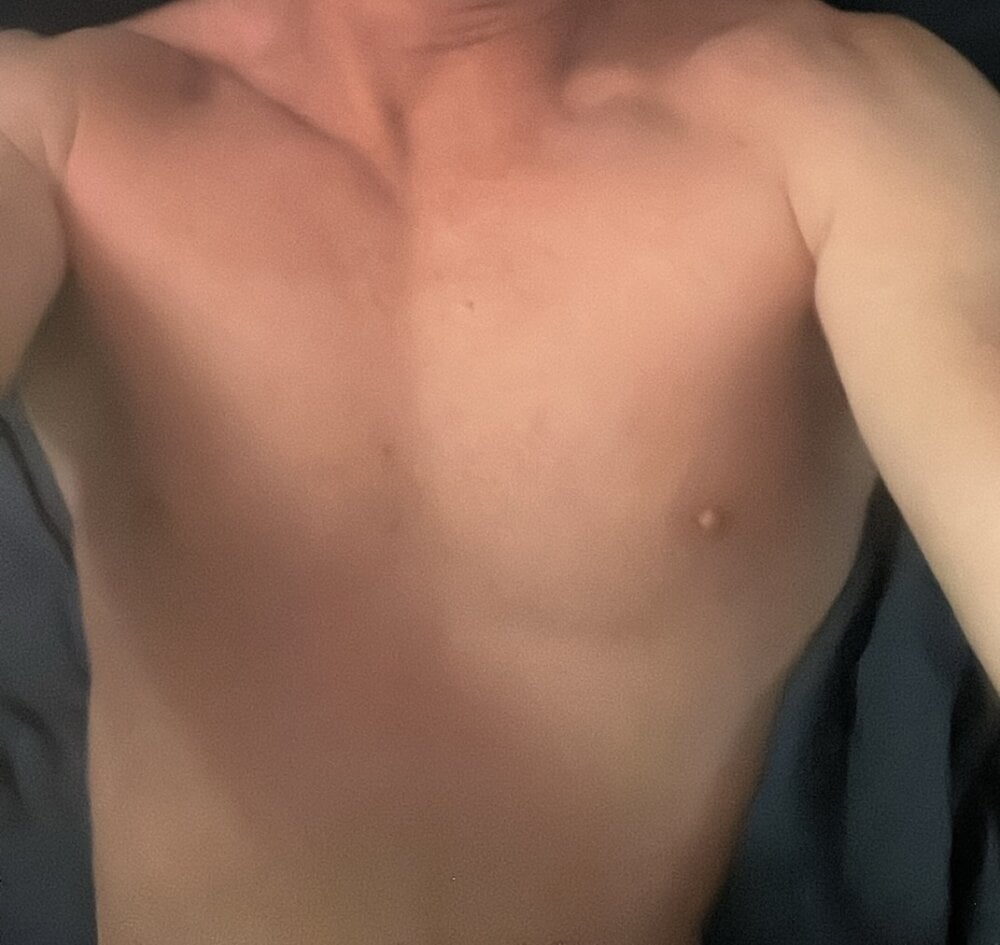 DilfSkater76's Offline XXX Chat