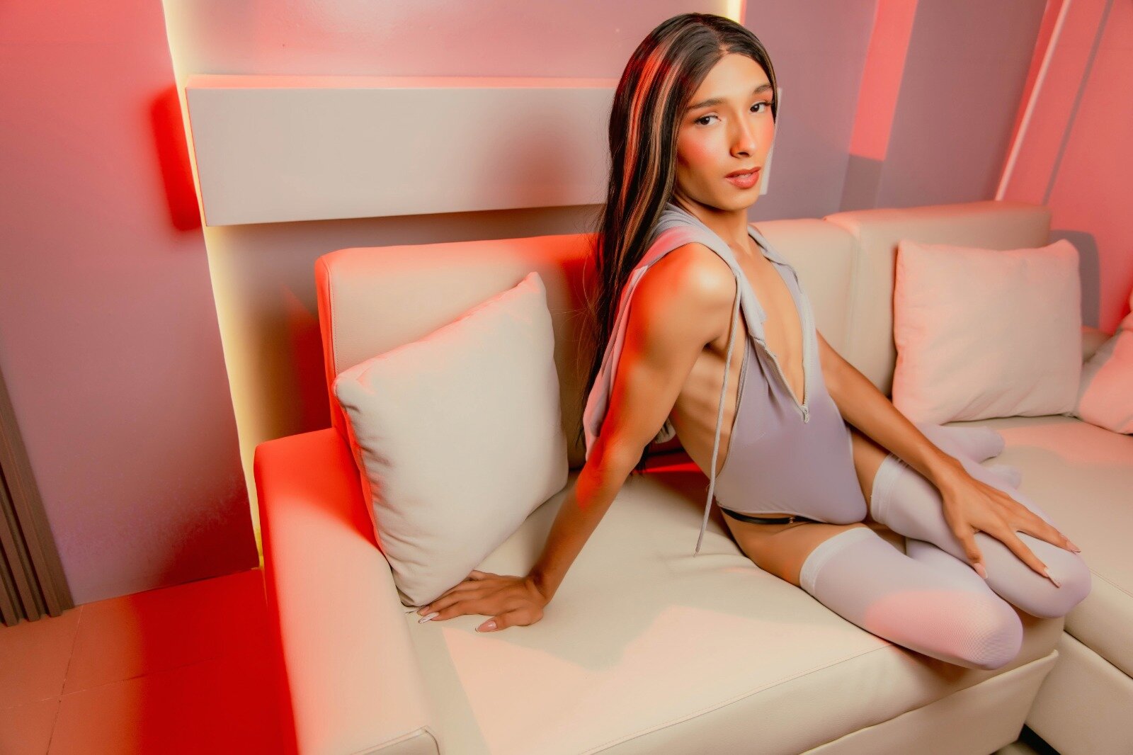 sensual_skinny