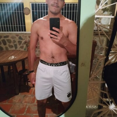 Pollasexyy Male Eroticdance Adult Live Webcam
