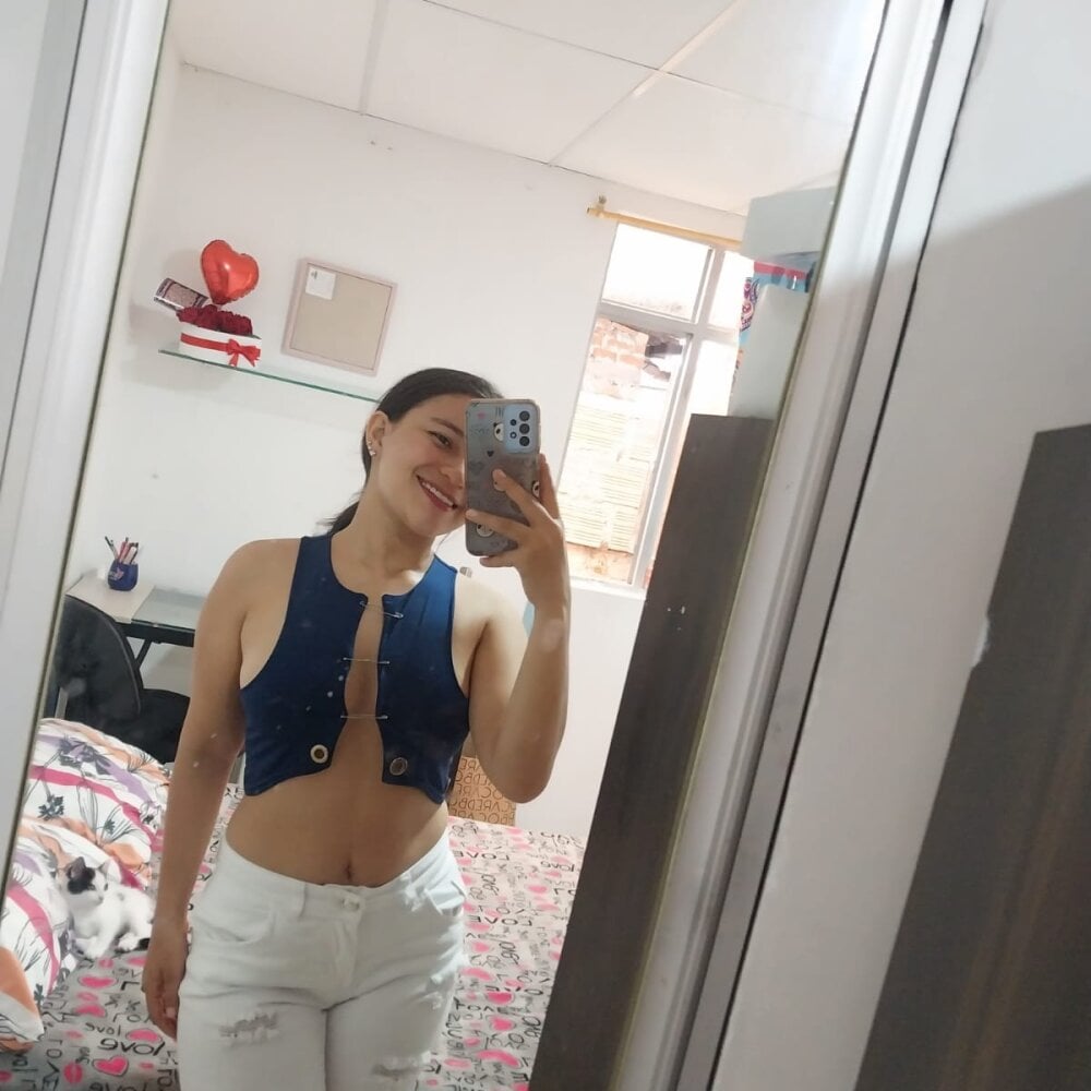 LUNAA___