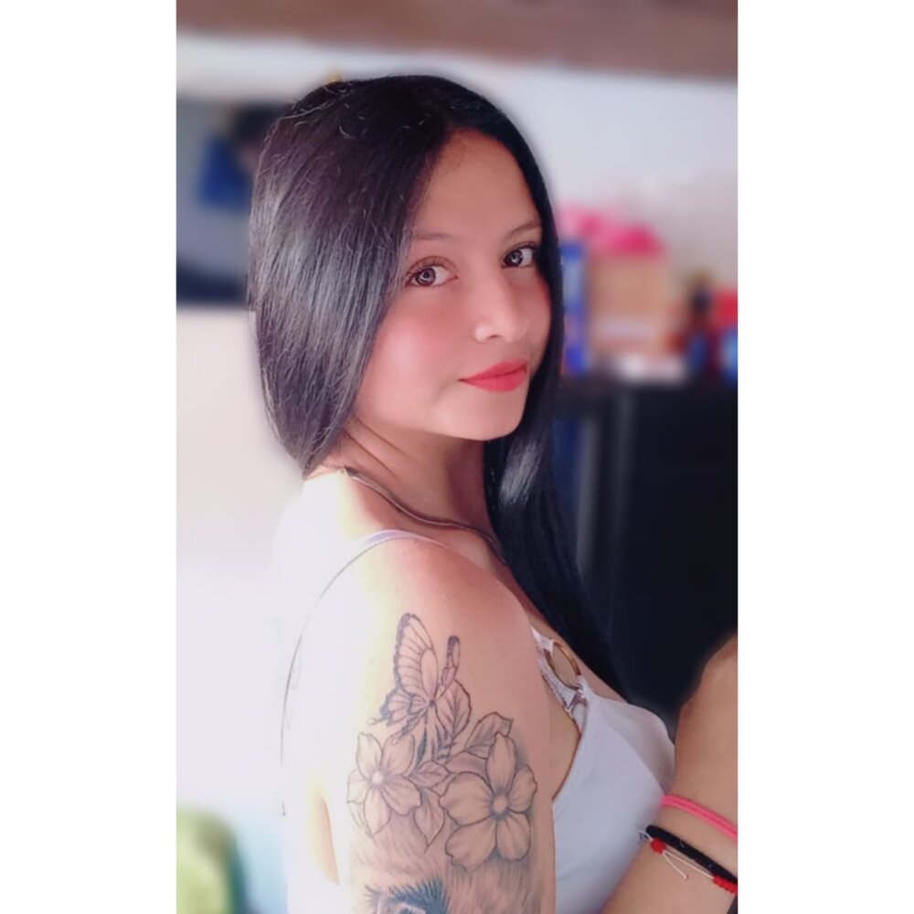 Eimy_Thompsonn Cam Model Free Live Sex Show & Chat Stripchat