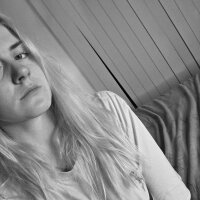 xXYoungCouple23Xx's Offline Chat Room