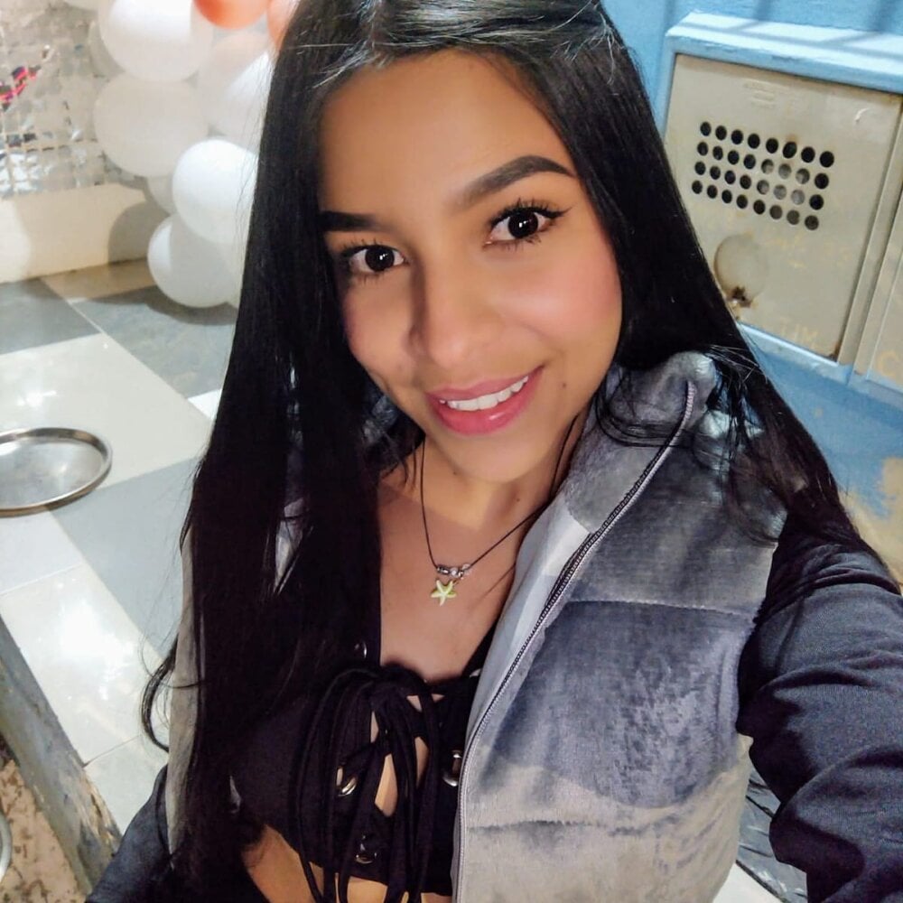 jenner_jackson from stripchat