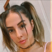 sophiacutee_'s Offline Chat Room