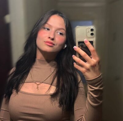 NicoleHaIe