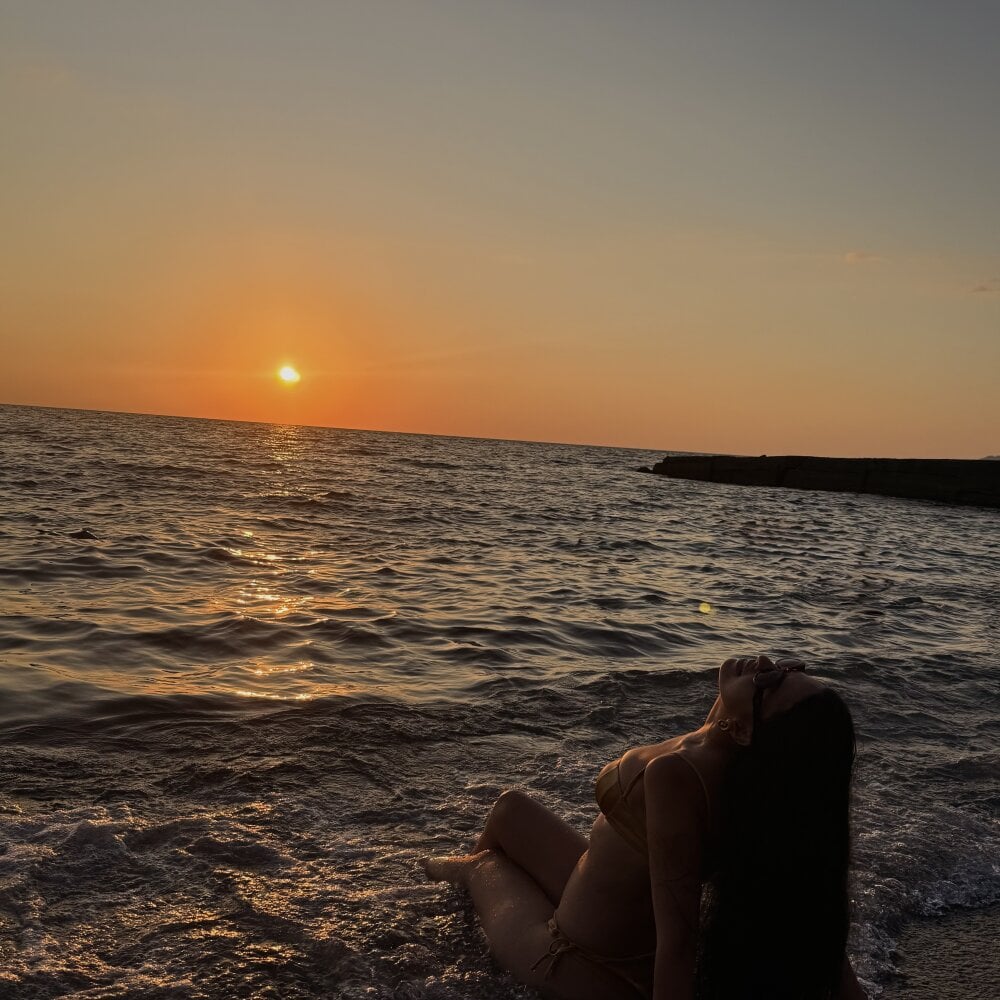 rudecam.live astrastarseed livesex profile in in-the-washer cams