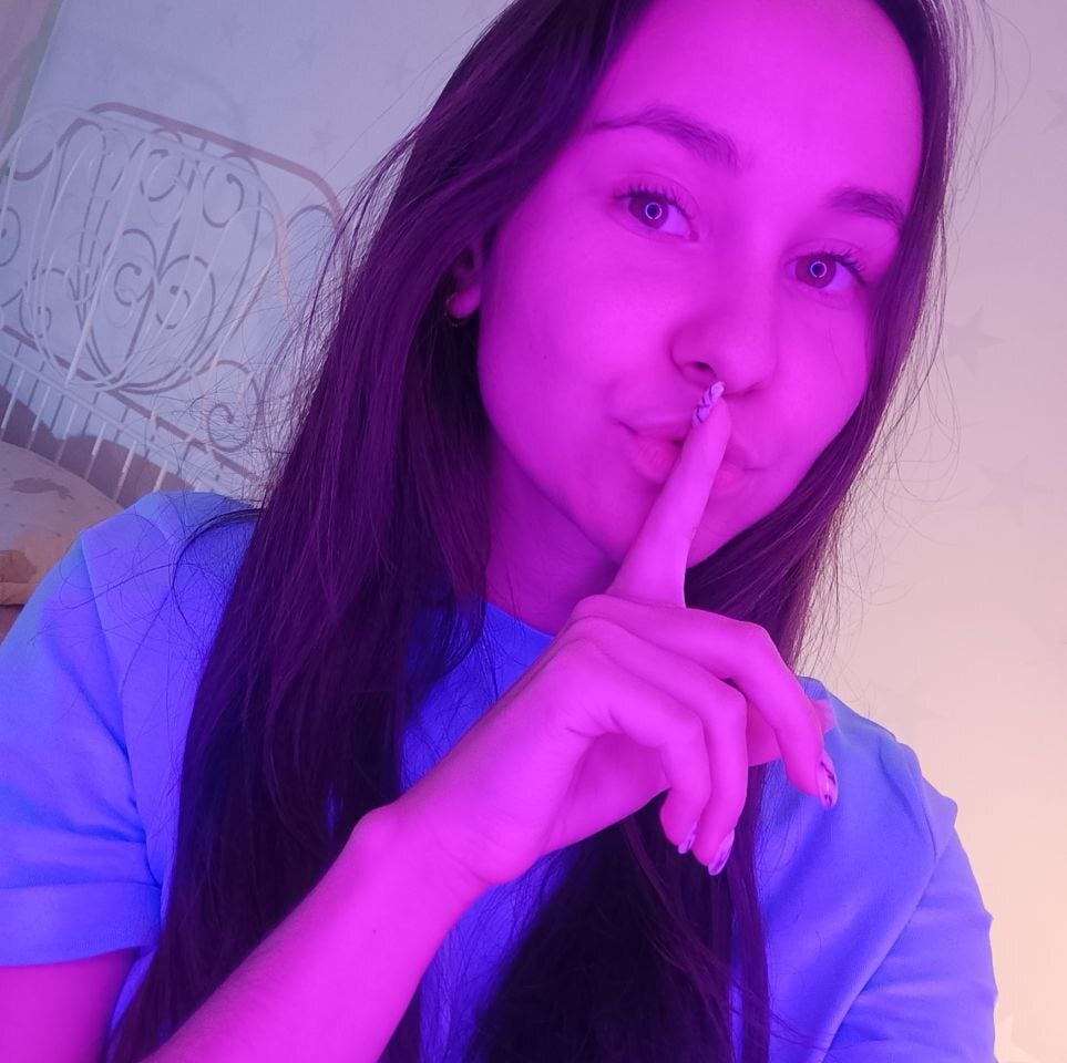 BarbyRay's Offline Chat Room