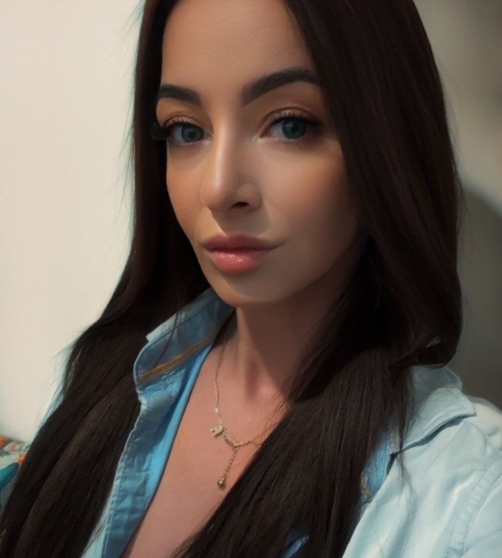 stripchat blue_roxy webcam profile pic via cheapadultsexcams.com