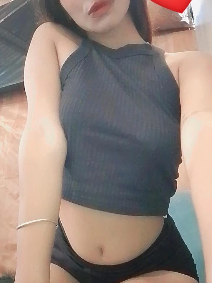 livesex.fan anikawet livesex profile in small-tits cams