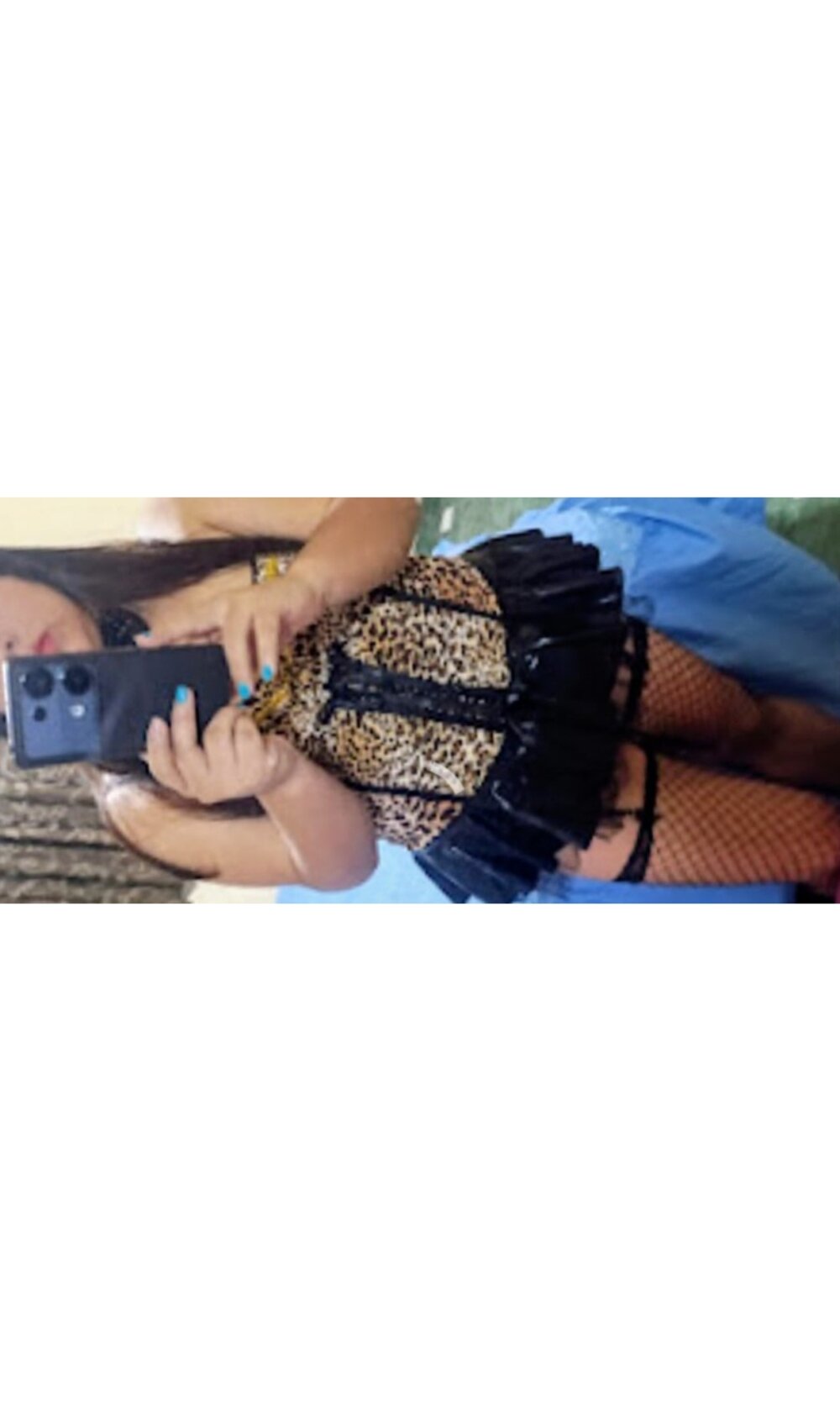 stripchat lrockyzbailq webcam profile pic via watchgirlcam.com