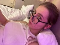 NyraKiss's webcam live show