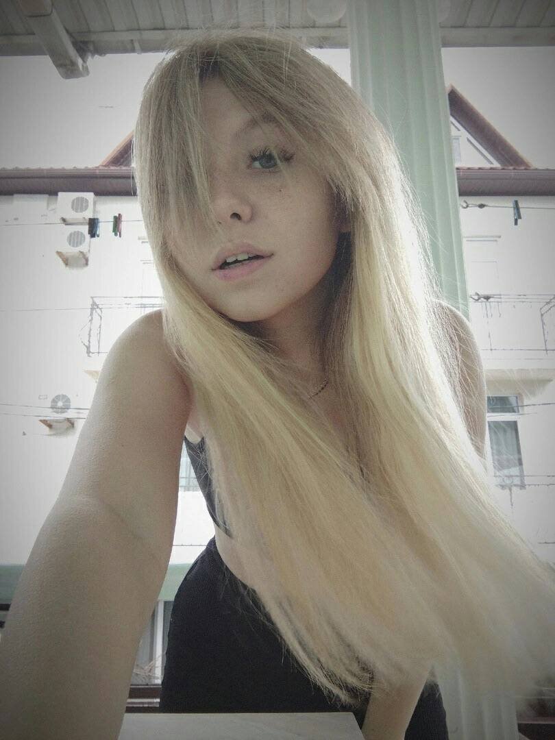 Girl_nexdoor