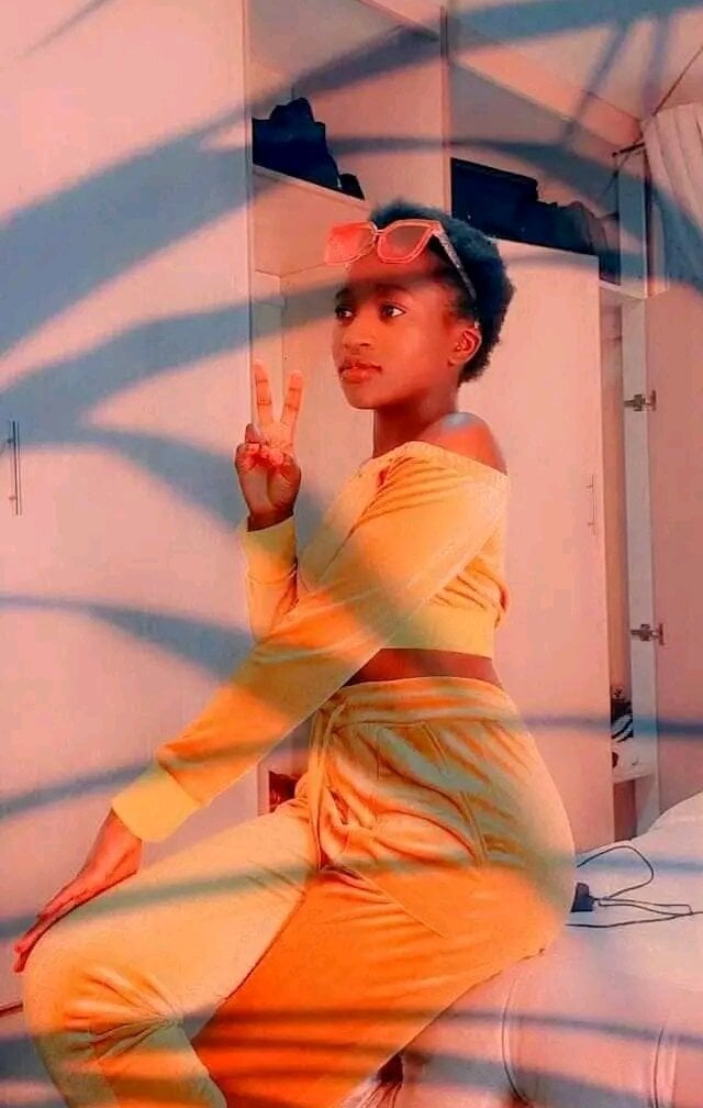 Live sex webcam photo for lacy_jj #290526601