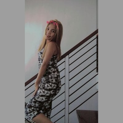 Pempemliciouss - Girl 
