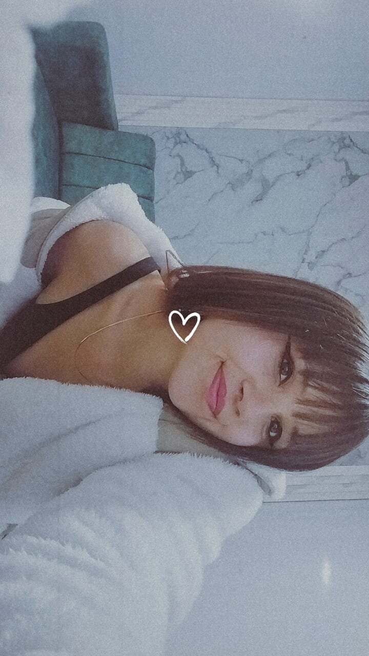 Samantha__Black
