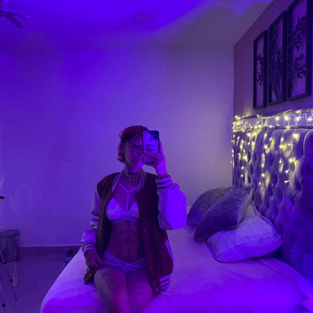 Luci_Rose profile